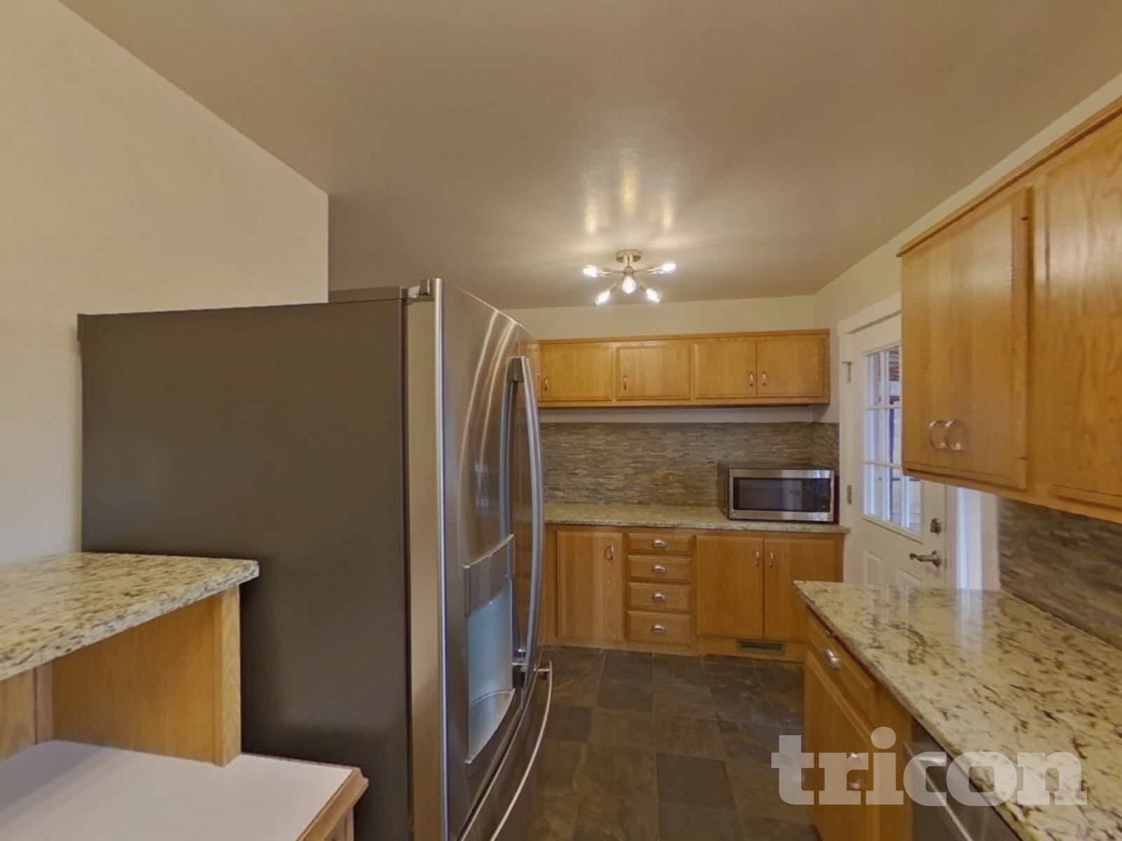 Building Photo - 1915 Berkshire Ln