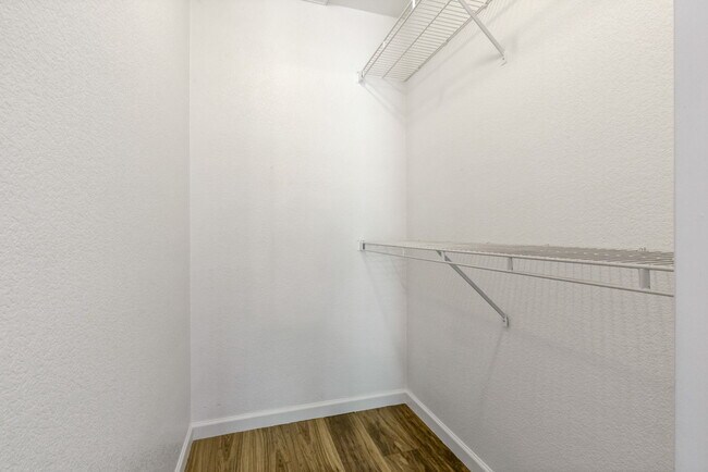 Building Photo - 20612 E Batavia Dr