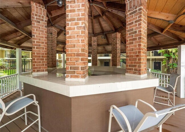 Building Photo - 8643 Mallard Reserve Dr