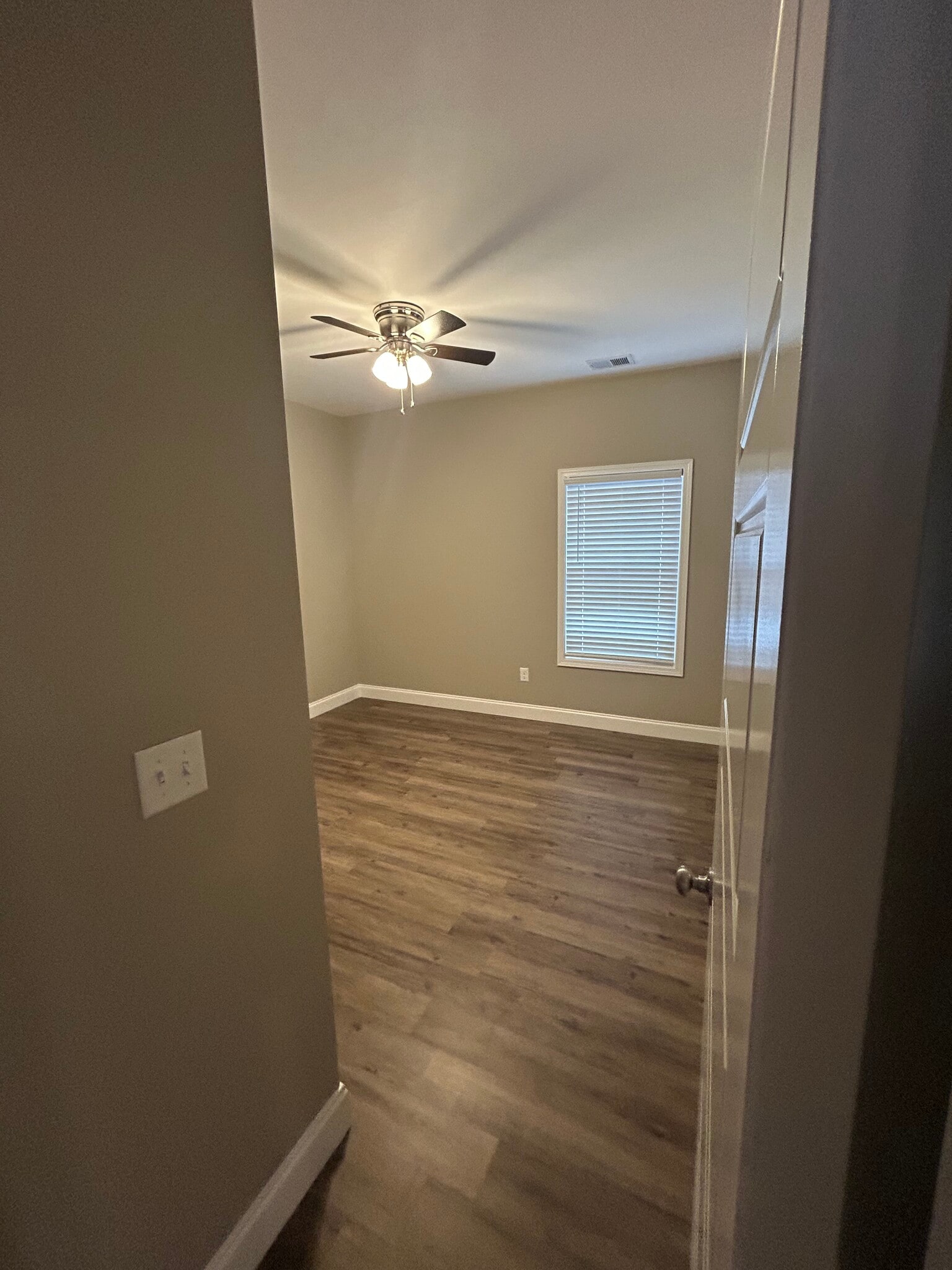 Building Photo - 108 Briar Ln