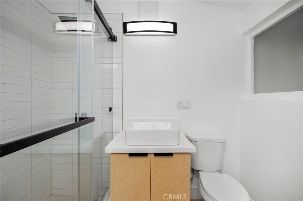 Building Photo - 3103 Shipway Ave