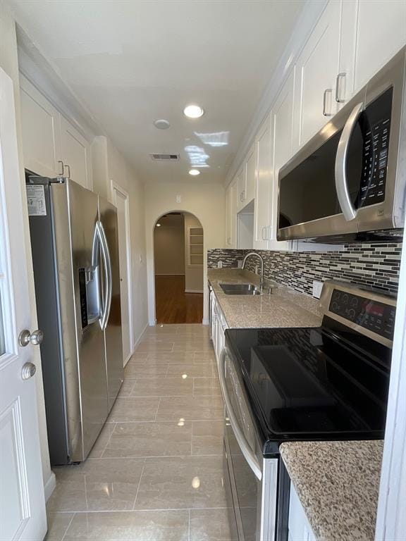 Building Photo - 2511 Shakespeare St