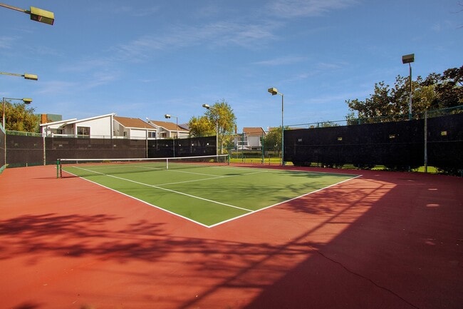 Building Photo - Renovated Townhome | Amazing South Coast Metro Costa Mesa Location
