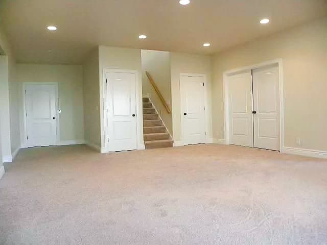 Building Photo - 1377 E 300 N