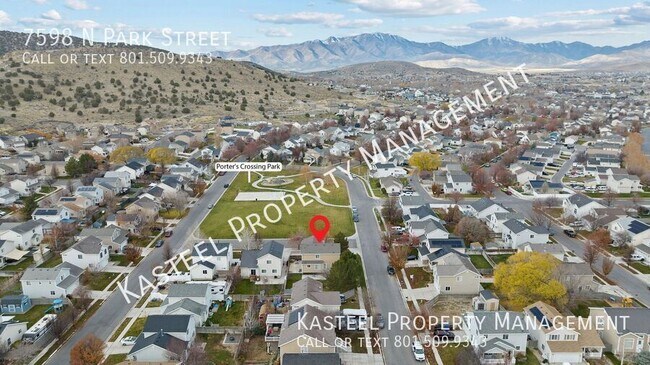 Building Photo - 7598 N Park St