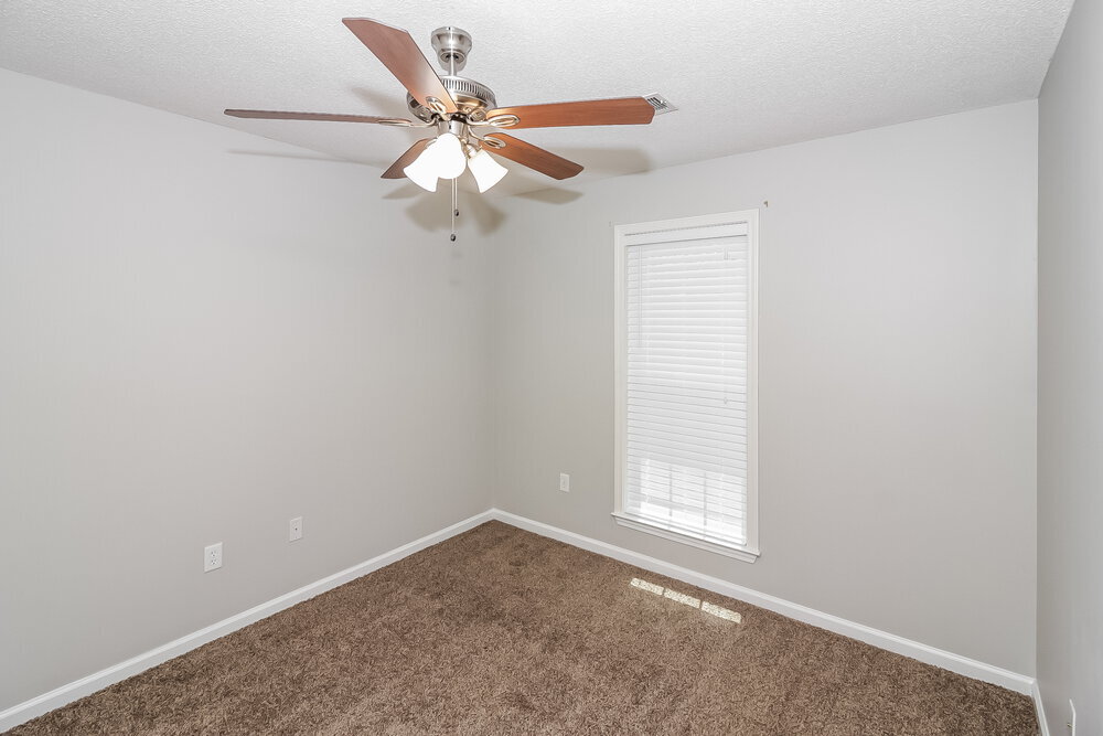 Building Photo - 40 Sweet Leaf Ln