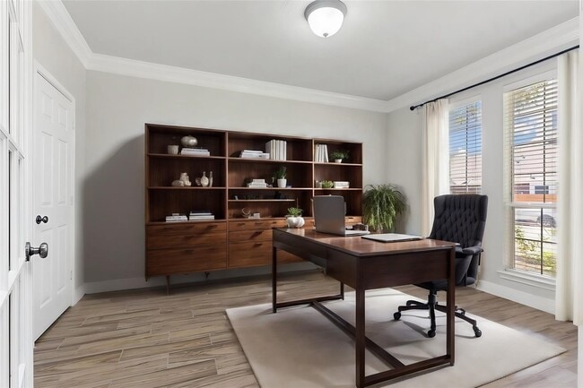 Building Photo - 3531 Shoreview Ln