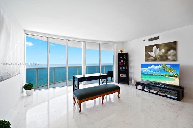 Building Photo - 17201 Collins Ave