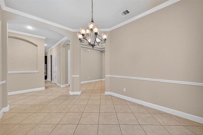 Building Photo - 4435 Calvet Forest Dr