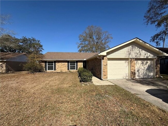 Building Photo - 450 Lenwood Dr