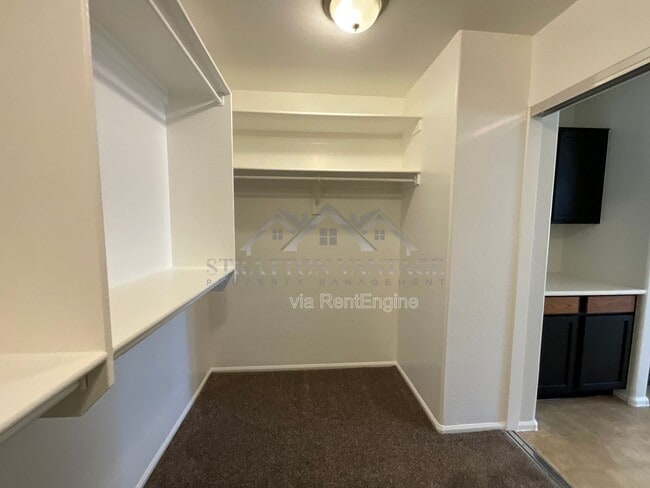 Building Photo - 16129 W Hilton Ave