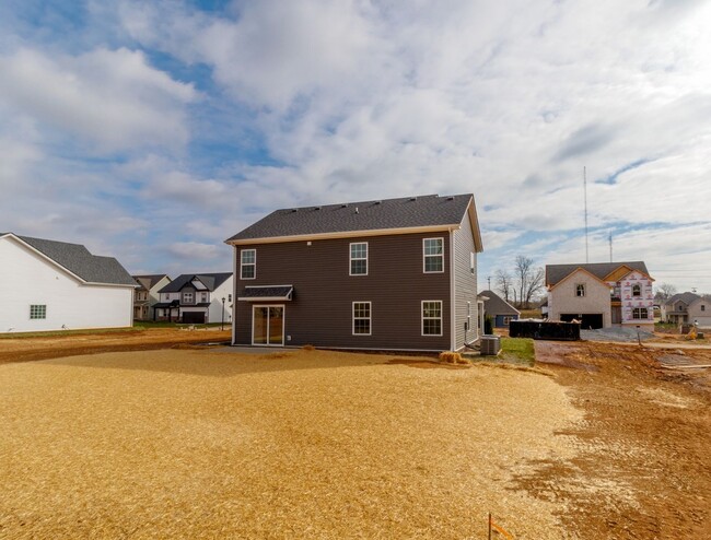 Building Photo - Beautiful Open Concept Home!