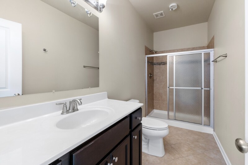 Building Photo - 2102 E Broad St