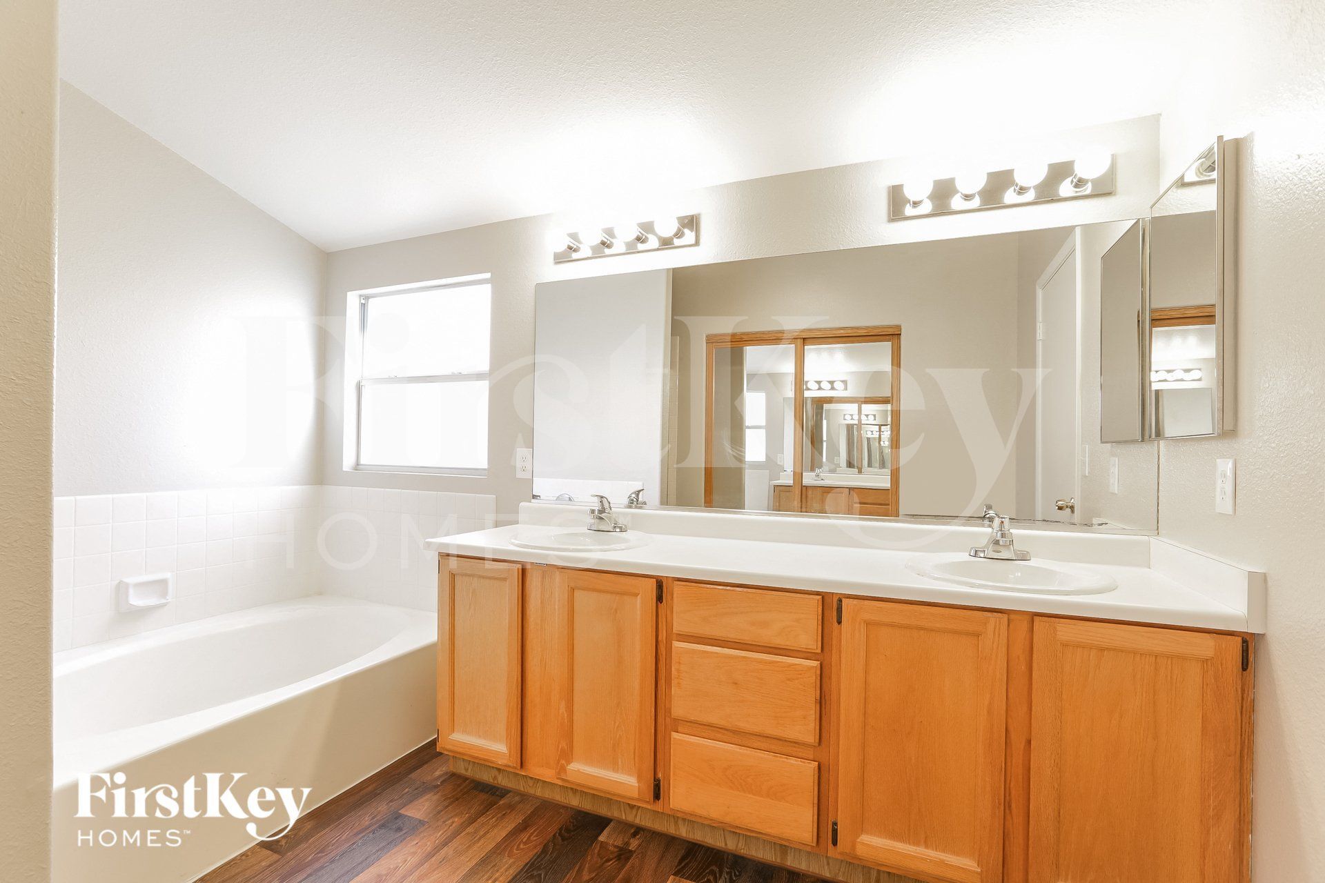 Building Photo - 7861 Mt Shasta Cir