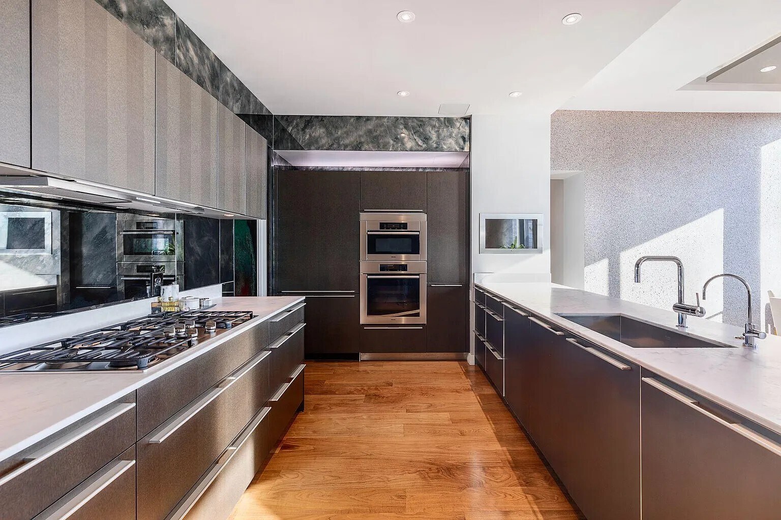 Building Photo - 210 Lavaca St