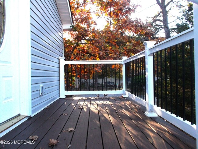 Building Photo - 278 Ridge Rd