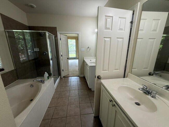 Building Photo - 1706 Gypsum Ct