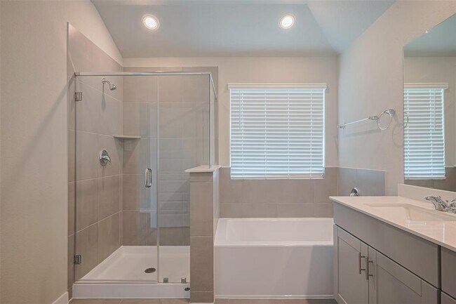 Building Photo - 6306 Brahman Ct