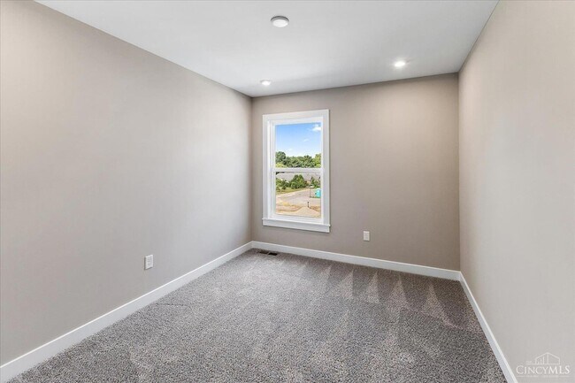 Building Photo - 7254 Otley Dr