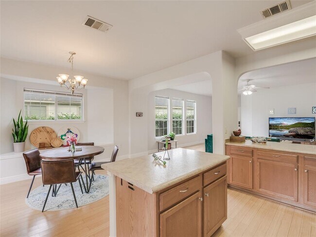 Building Photo - 6313 Ken Caryl Dr