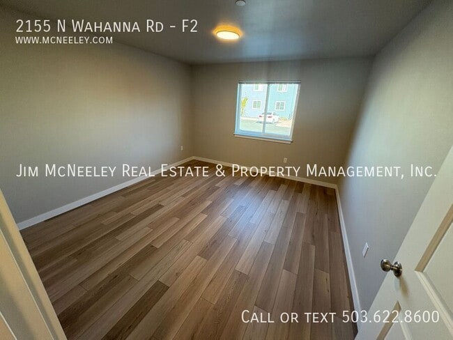 Building Photo - 2155 N Wahanna Rd