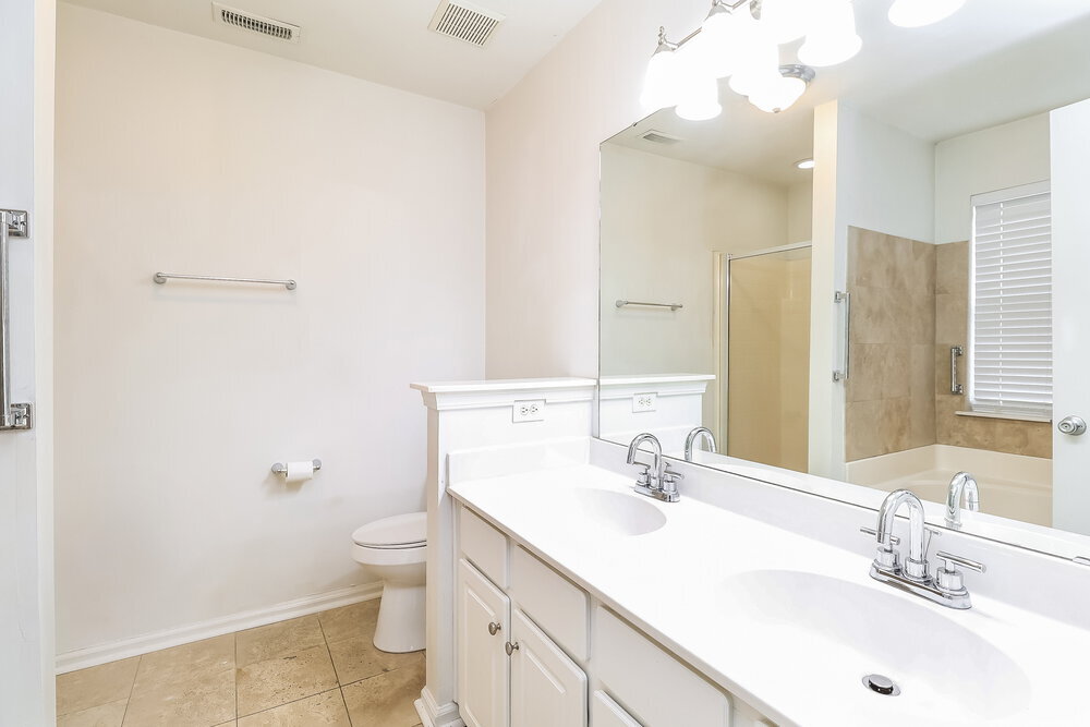 Building Photo - 8703 Bodkin Ct