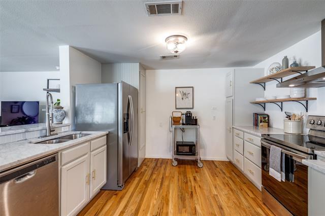 Building Photo - 5415 Dartmouth Ave