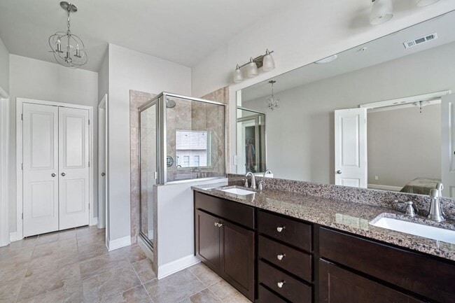 Building Photo - 317 Garland Woods Ct