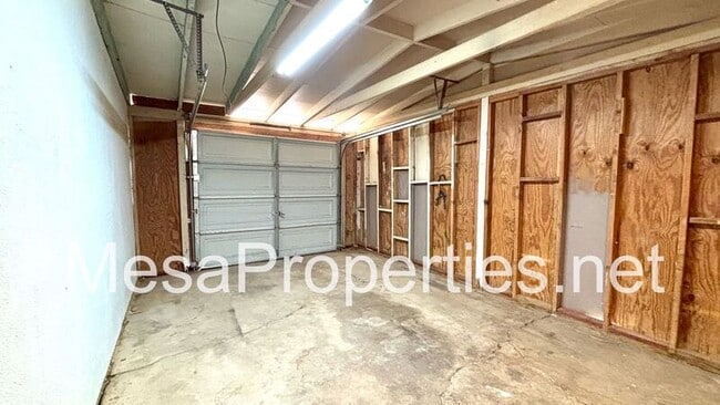 Building Photo - 13249 Osage Rd