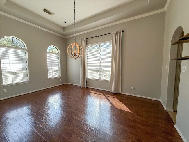 Building Photo - 3517 Oak Landing