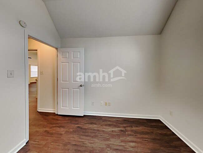 Building Photo - 2728 Green Turtle Trail