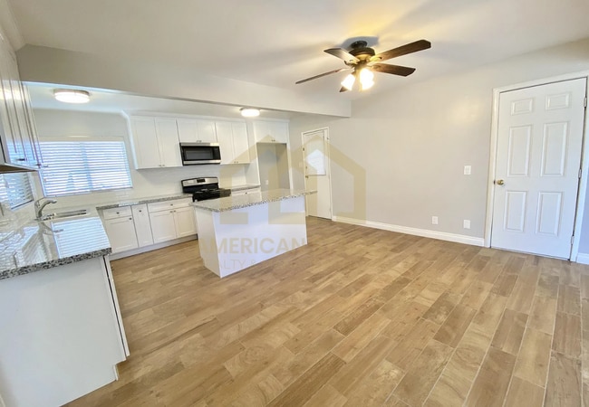 Building Photo - 3502 Hearst Dr