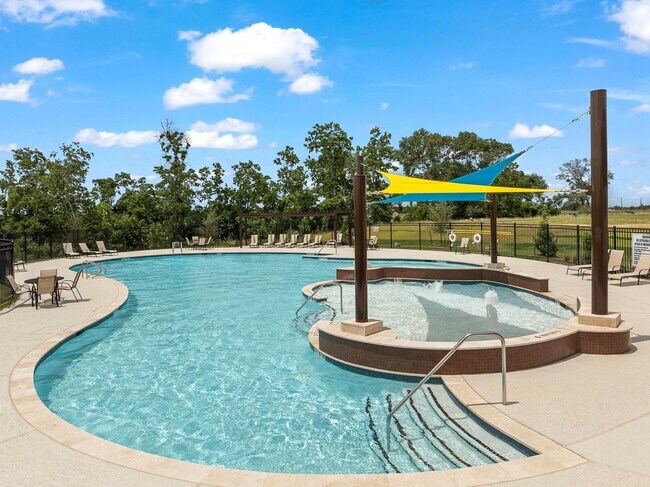 Building Photo - 4007 Crowning Ct