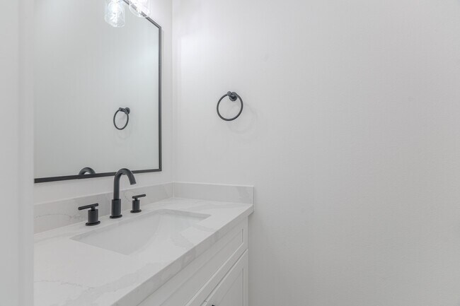 Building Photo - 7735 Hammerly Blvd