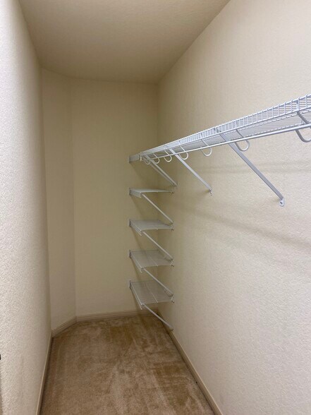 Main closet - 7931 Sterling Mnr