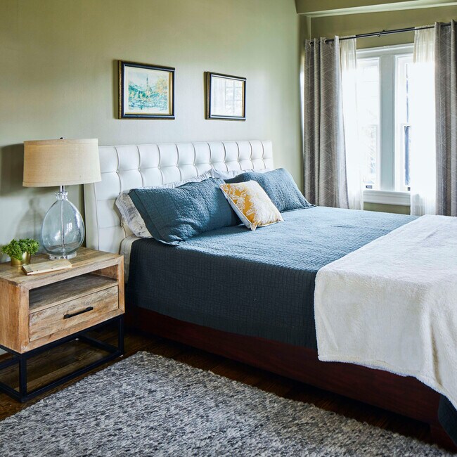 Building Photo - 3308 Cliff Rd