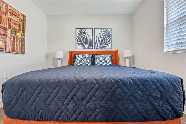 Building Photo - 3151 Kinkaid Dr