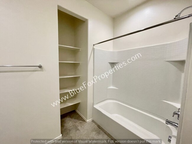 Building Photo - 6379 E Calle Hora Cero
