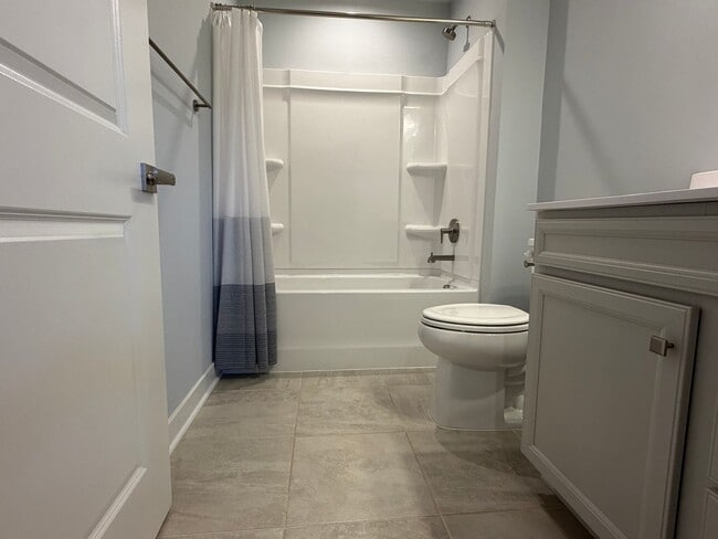 Building Photo - 80 White Sands Blvd