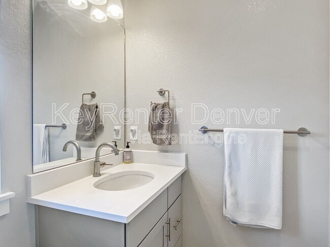 Building Photo - 5684 N Galena St