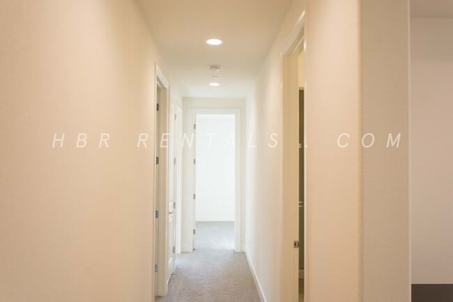 Building Photo - Ellis Neighborhood  | Spacious Single-Stor...