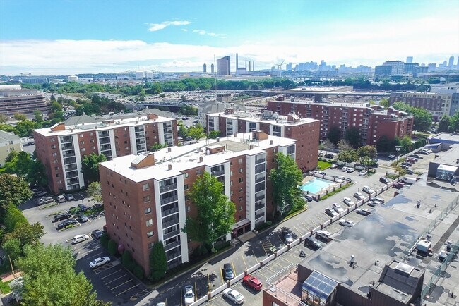 Building Photo - 12 9th St