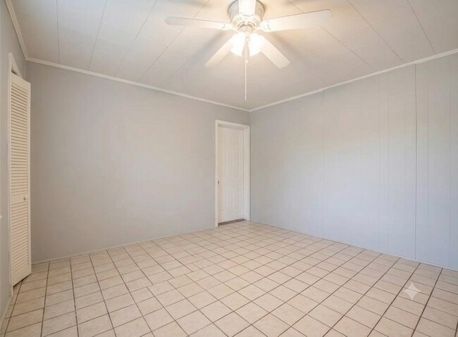 Building Photo - 164 Tradewinds Dr NW
