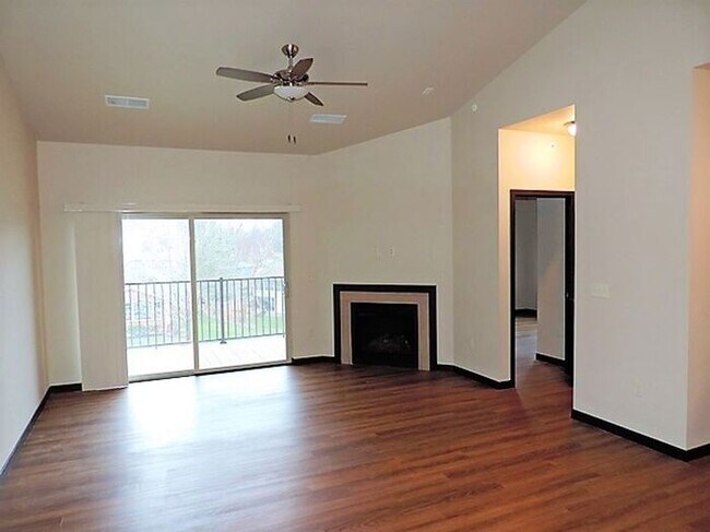 Building Photo - $1,635 | 2 Bedroom, 2 Bathroom 2nd Floor Condo | Pet Friendly* | Available for August 1st, 2026 M...