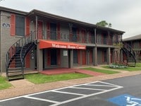 Building Photo - Willow Tree Apartments