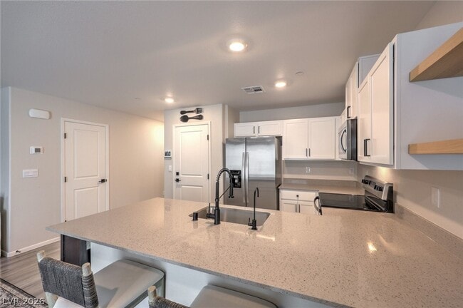 Building Photo - 4463 Honey Hls Ave