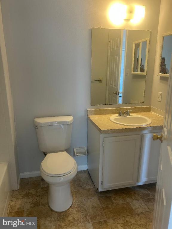 Building Photo - 432 Aldeberan Dr