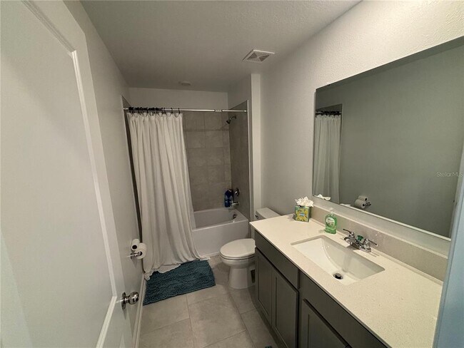 Building Photo - 553 Bell Prairie Cir