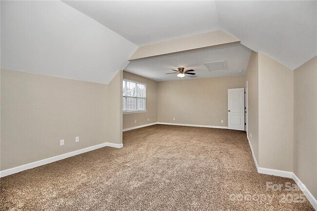 Building Photo - 311 Palmerston Ln