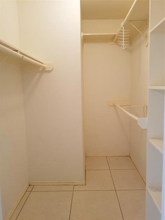 Building Photo - 15629 Ashbournne Springs Ln